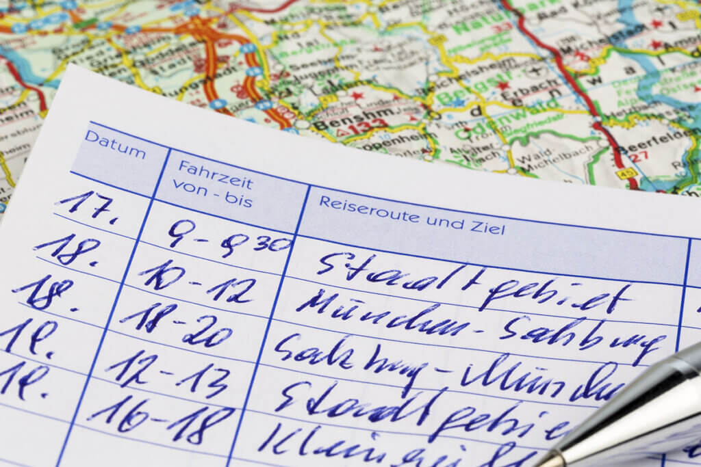 Fahrtenbuch wird ausgefĂŒllt