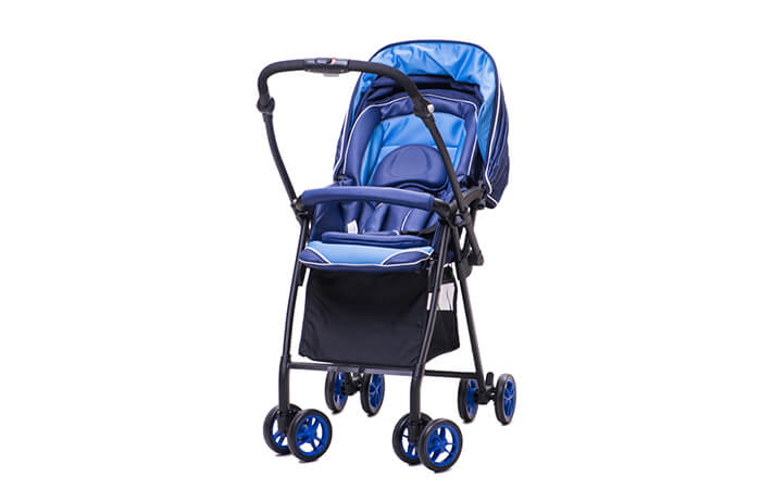 rĂŒckwĂ€rtsgerichteter Buggy